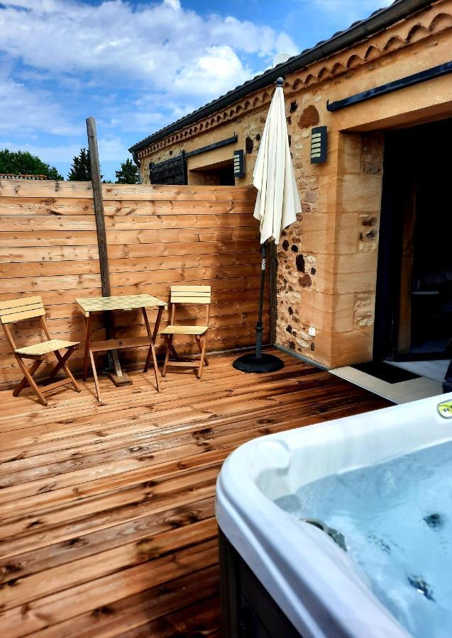 Bien Etre Simple Hotell Villajou Eksteriør bilde